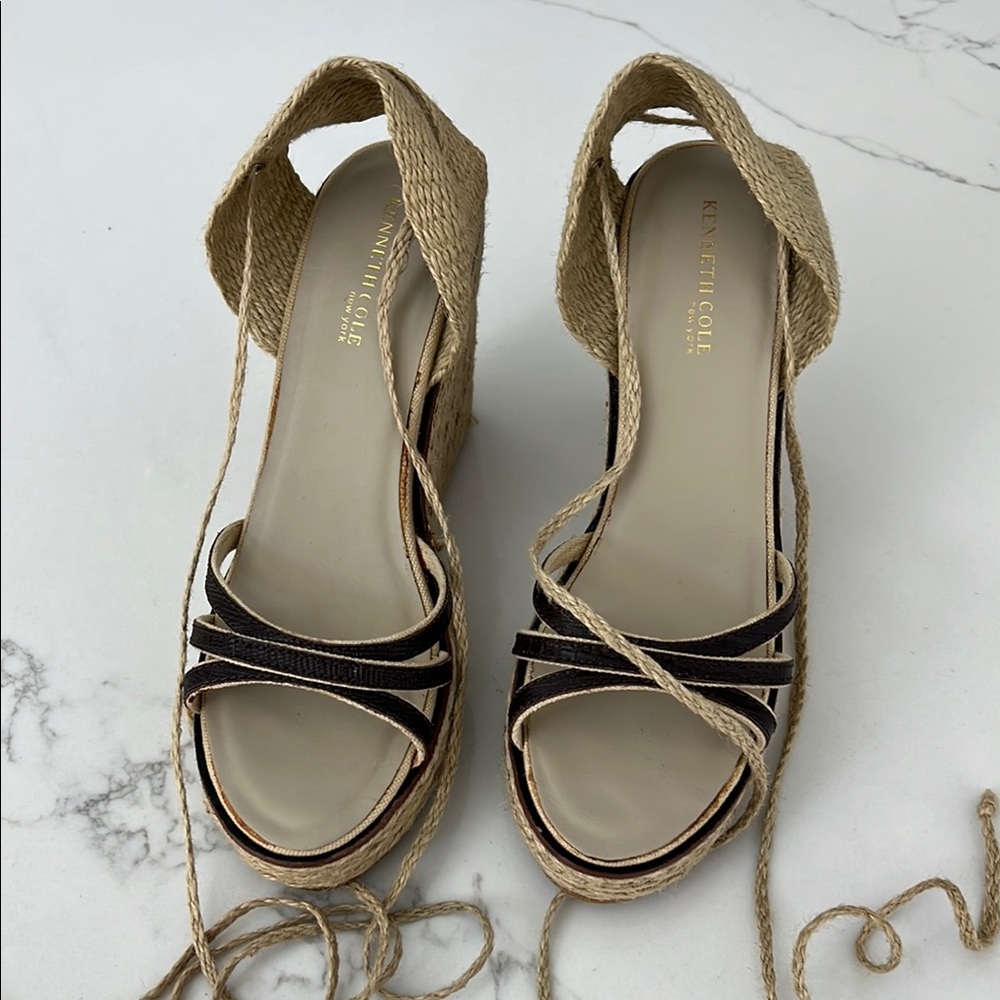 Kenneth Cole Brown and Tan laced up Sandals with Comfortable Wedge. Sz 7.